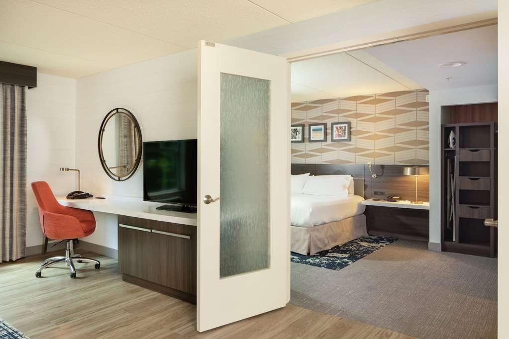 Hilton Garden Inn Freeport Downtown Номер фото