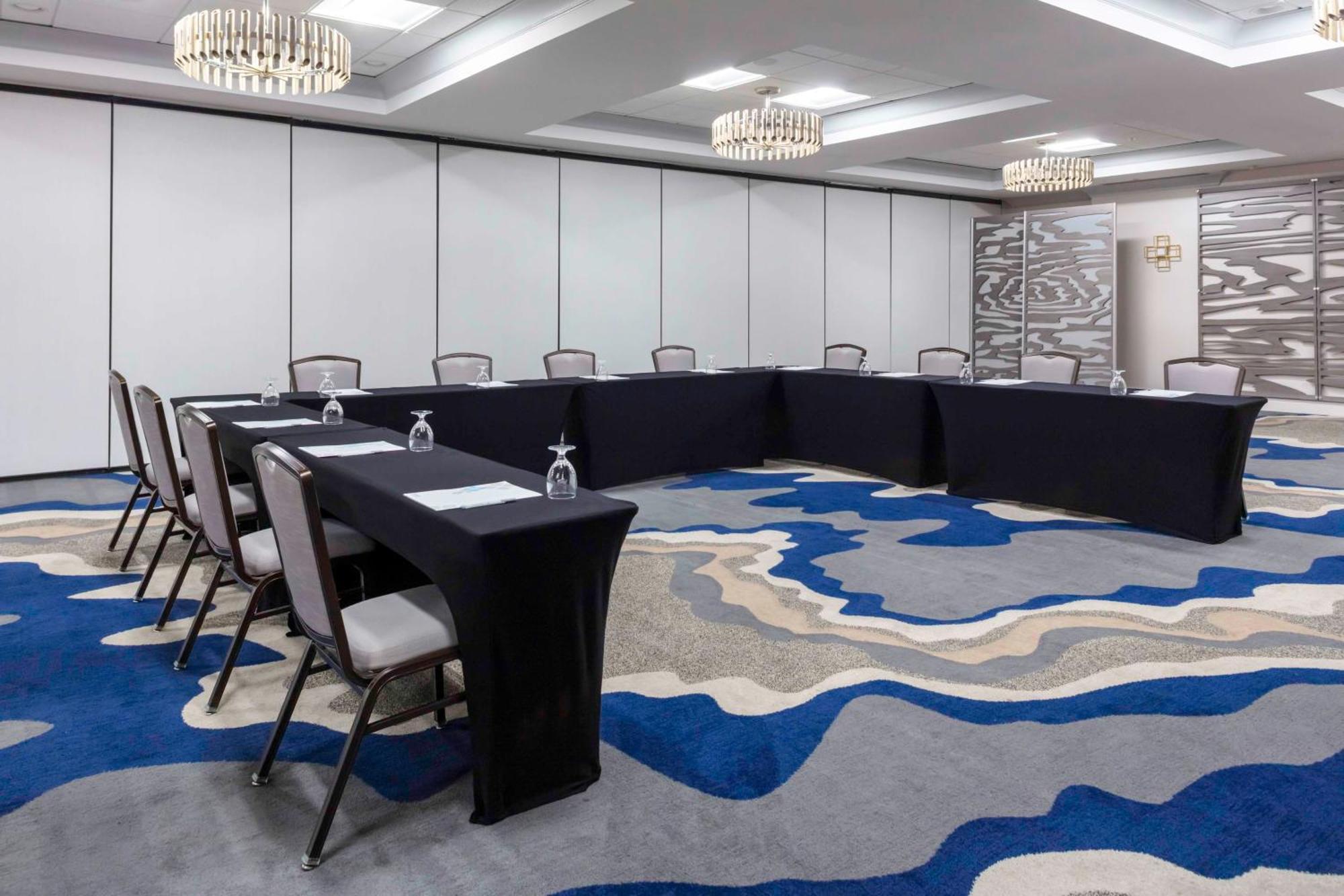 Hilton Garden Inn Freeport Downtown Екстер'єр фото