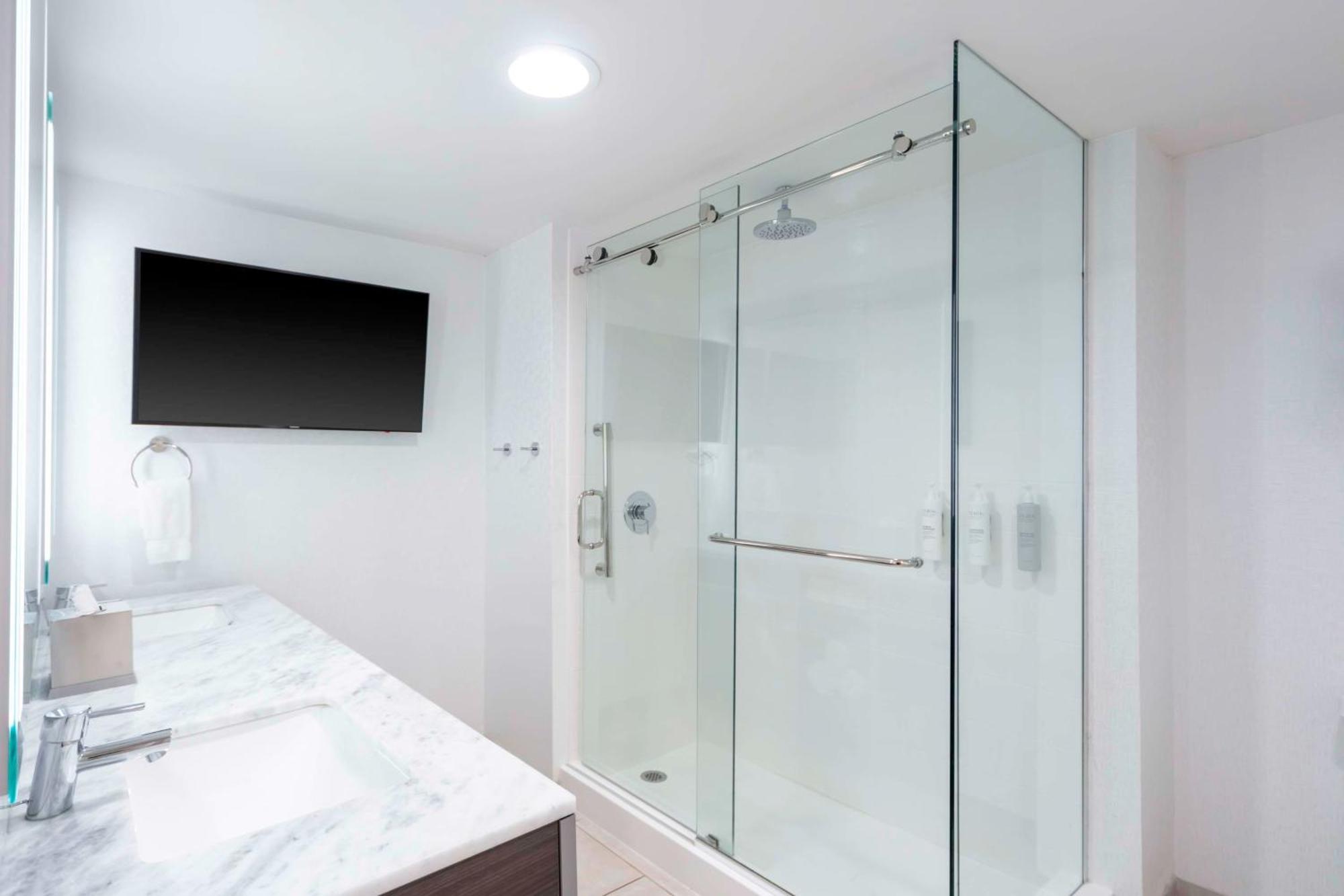 Hilton Garden Inn Freeport Downtown Екстер'єр фото